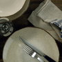 Hermia CXEO24Y2730P02 Vajilla de Porcelana 24 Piezas Color Canela Apta Lavavajillas Microondas